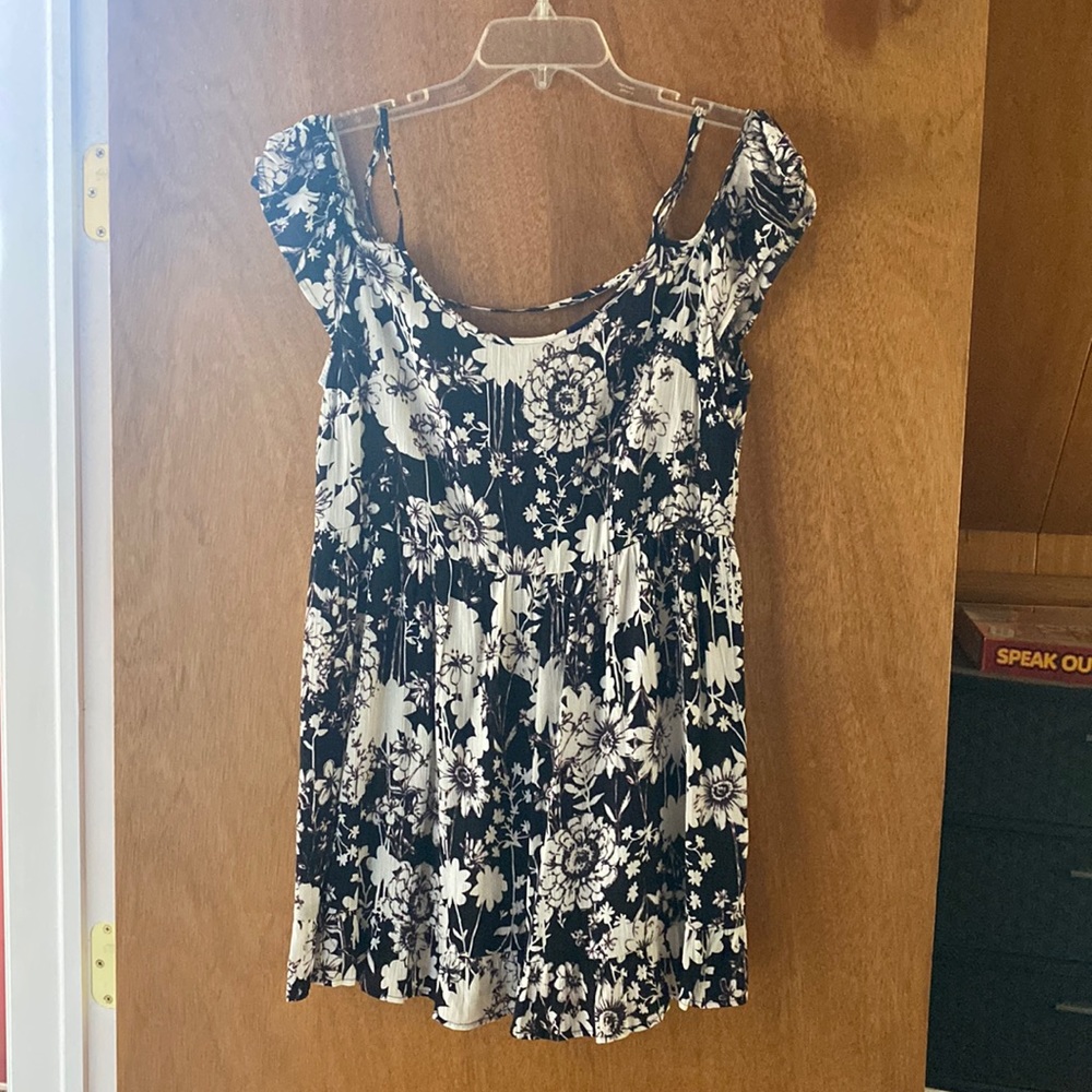 Off the shoulder black and white floral sundress